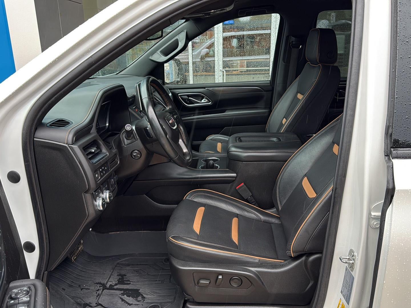 2023 GMC Yukon AT4