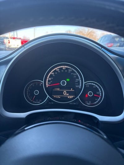 2014 Volkswagen Beetle 2.0T Turbo R-Line