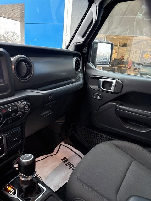 2023 Jeep Gladiator Sport S