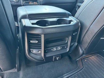 2022 RAM 1500 Limited Crew Cab 4x4 5'7" Box