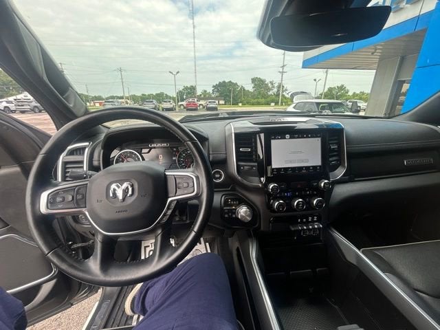 2022 RAM 1500 Laramie Crew Cab 4x4 5'7" Box