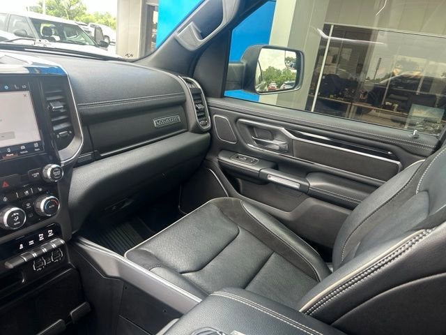 2022 RAM 1500 Laramie Crew Cab 4x4 5'7" Box