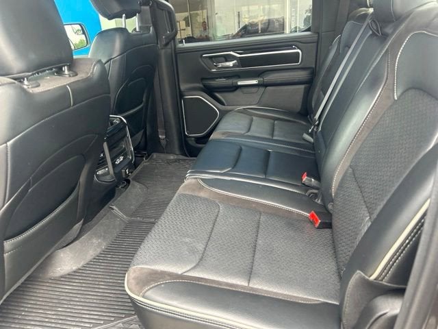 2022 RAM 1500 Laramie Crew Cab 4x4 5'7" Box