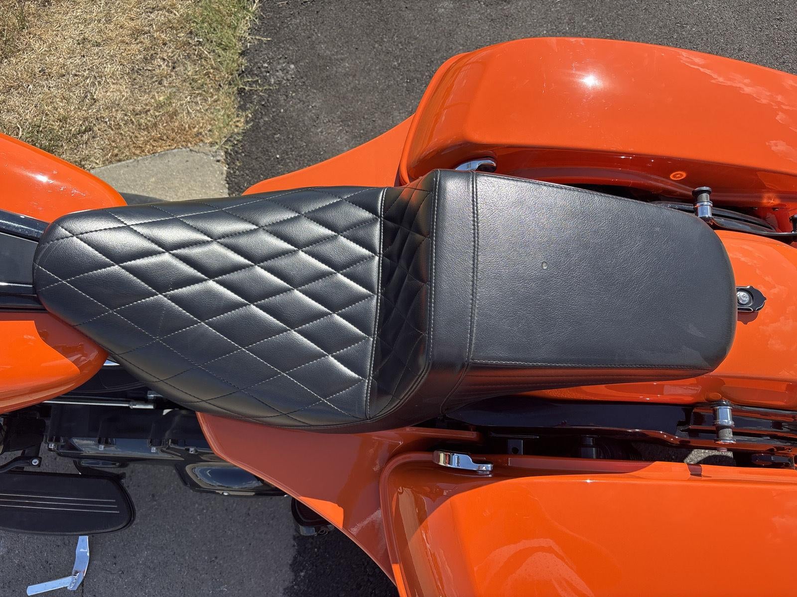2022 Harley-Davidson Road Glide Special Base
