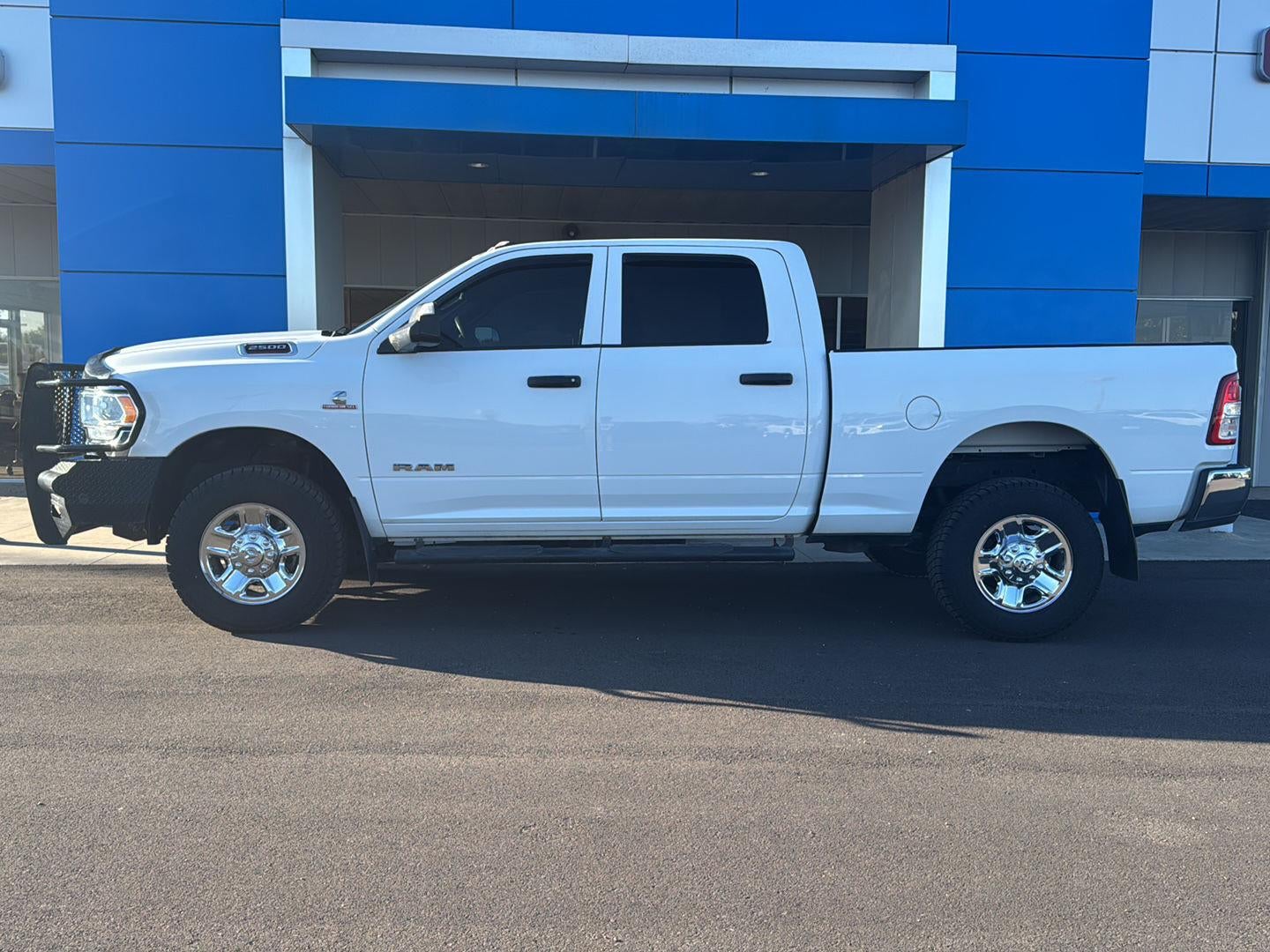 2022 RAM 2500 Tradesman Crew Cab 4x4 6'4" Box