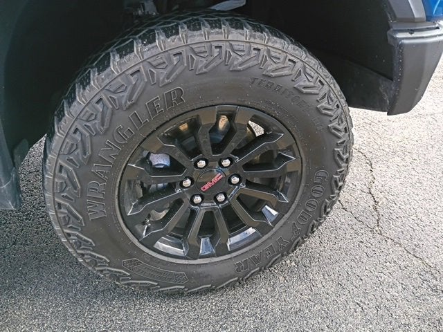 2023 GMC Sierra 1500 AT4X