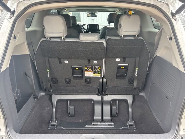 2023 Toyota Sienna XLE