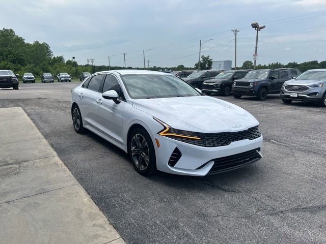 2022 Kia K5 LXS