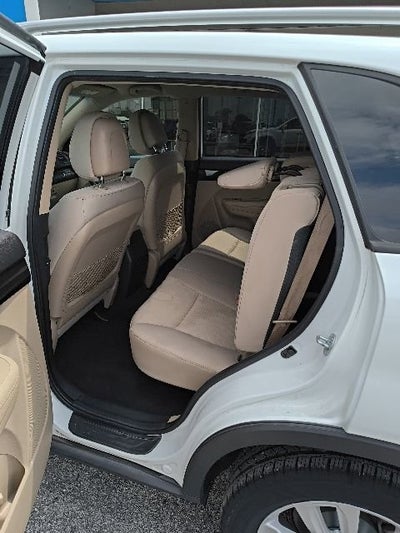 2011 Kia Sorento LX