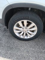 2011 Kia Sorento LX