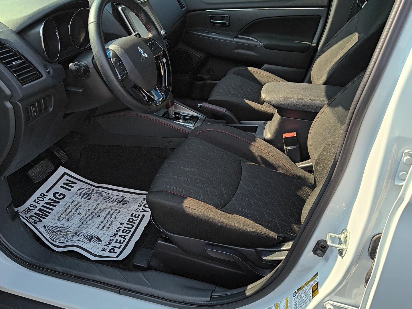 2025 Mitsubishi Outlander Sport S