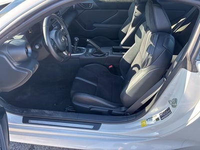 2025 Toyota GR86 Premium