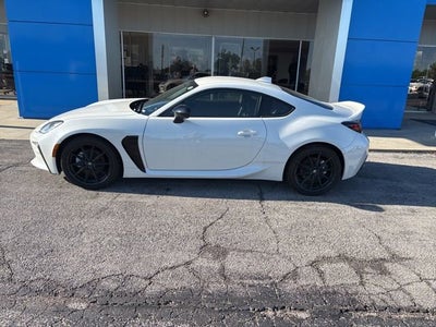 2025 Toyota GR86 Premium