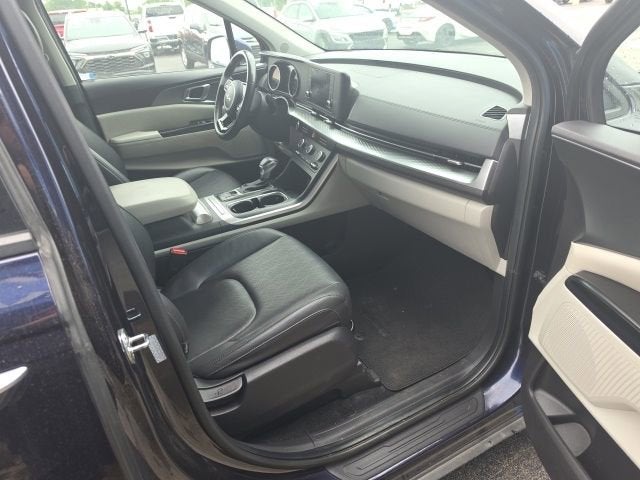 2024 Kia Carnival MPV LX Seat Package