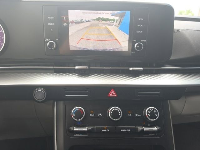 2024 Kia Carnival MPV LX Seat Package