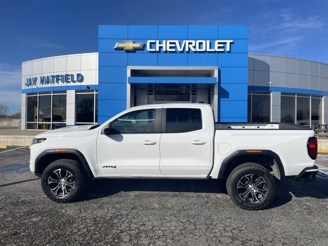 2023 GMC Canyon AT4