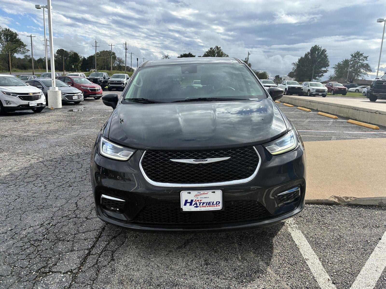 2023 Chrysler Pacifica Touring L