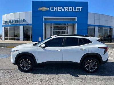 2025 Chevrolet Trax LT