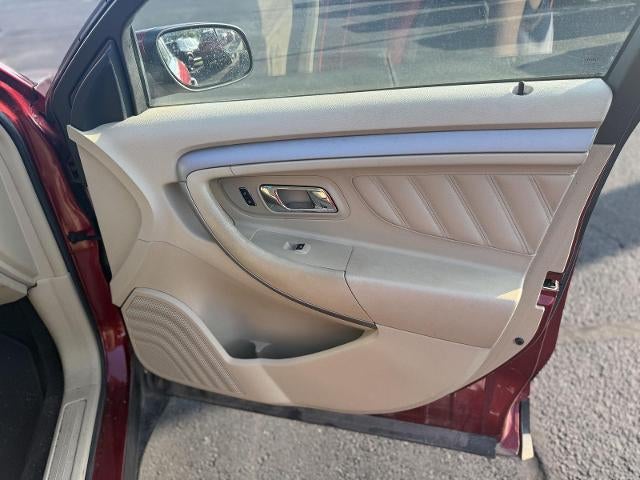 2015 Ford Taurus SEL
