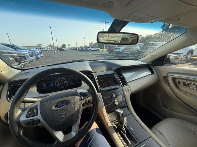 2015 Ford Taurus SEL