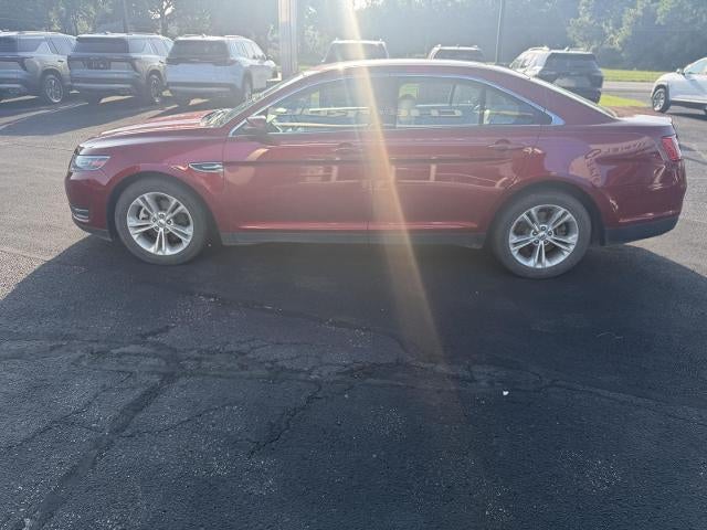 2015 Ford Taurus SEL