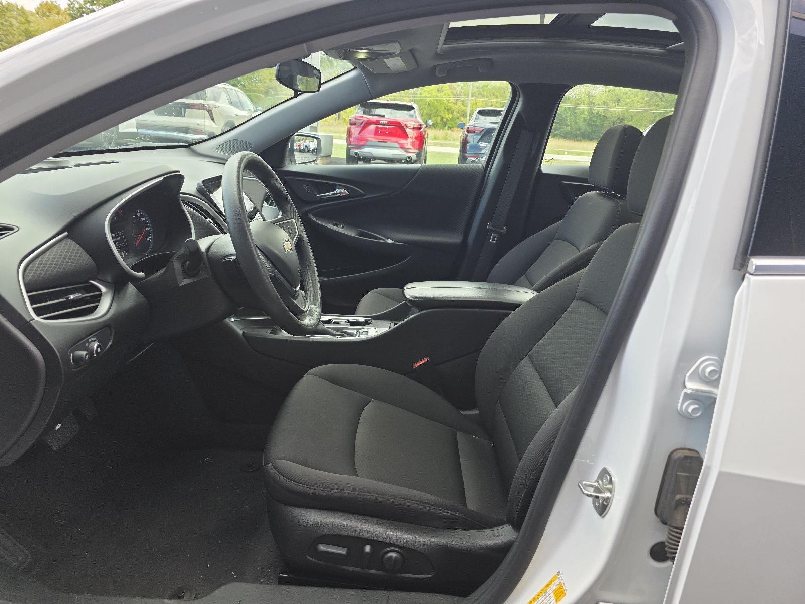 2024 Chevrolet Malibu Base