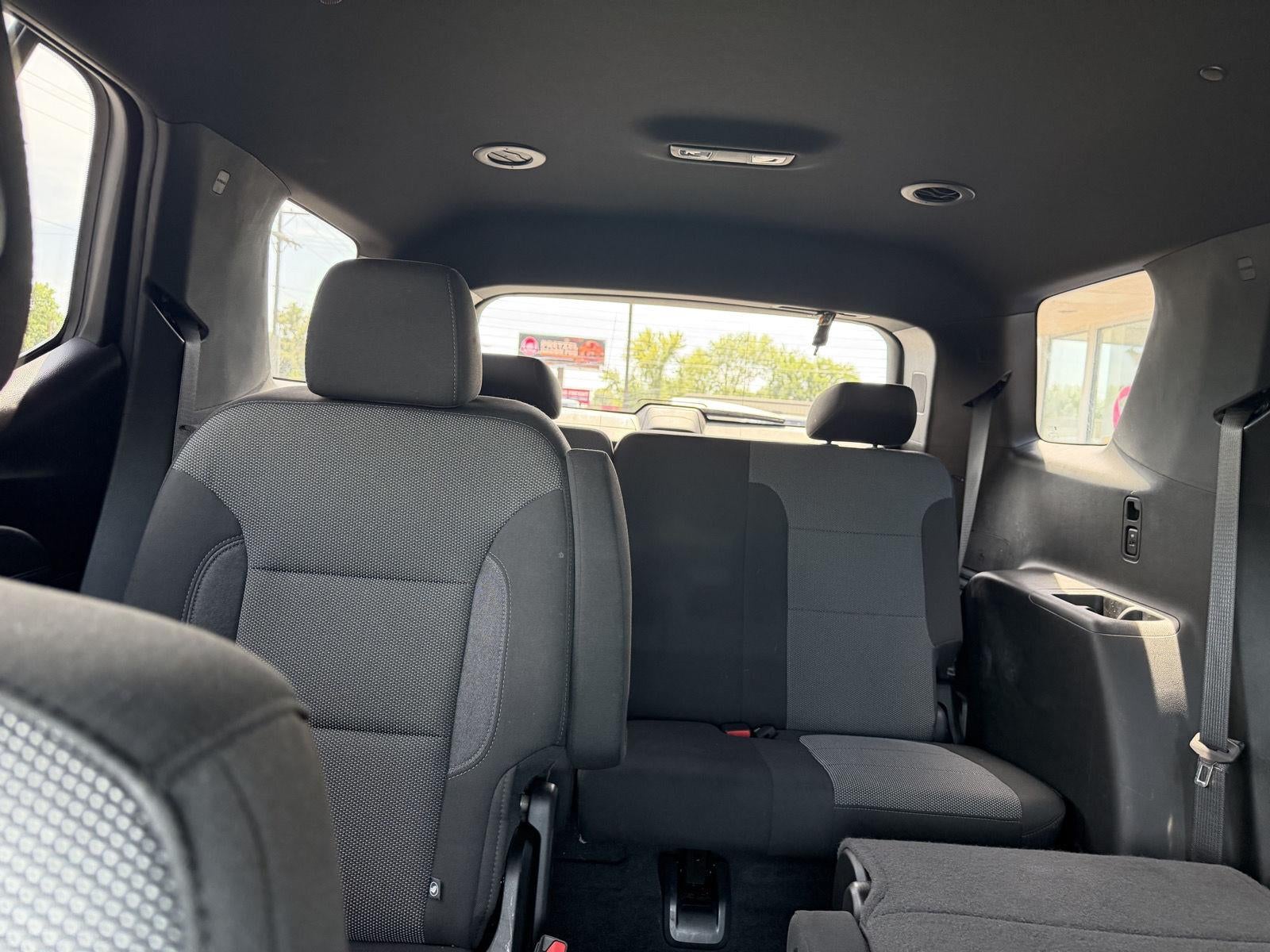 2023 Chevrolet Traverse Base
