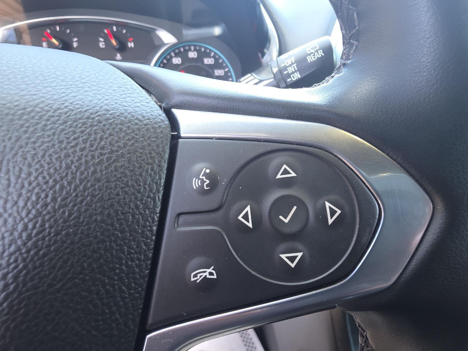 2023 Chevrolet Traverse Base