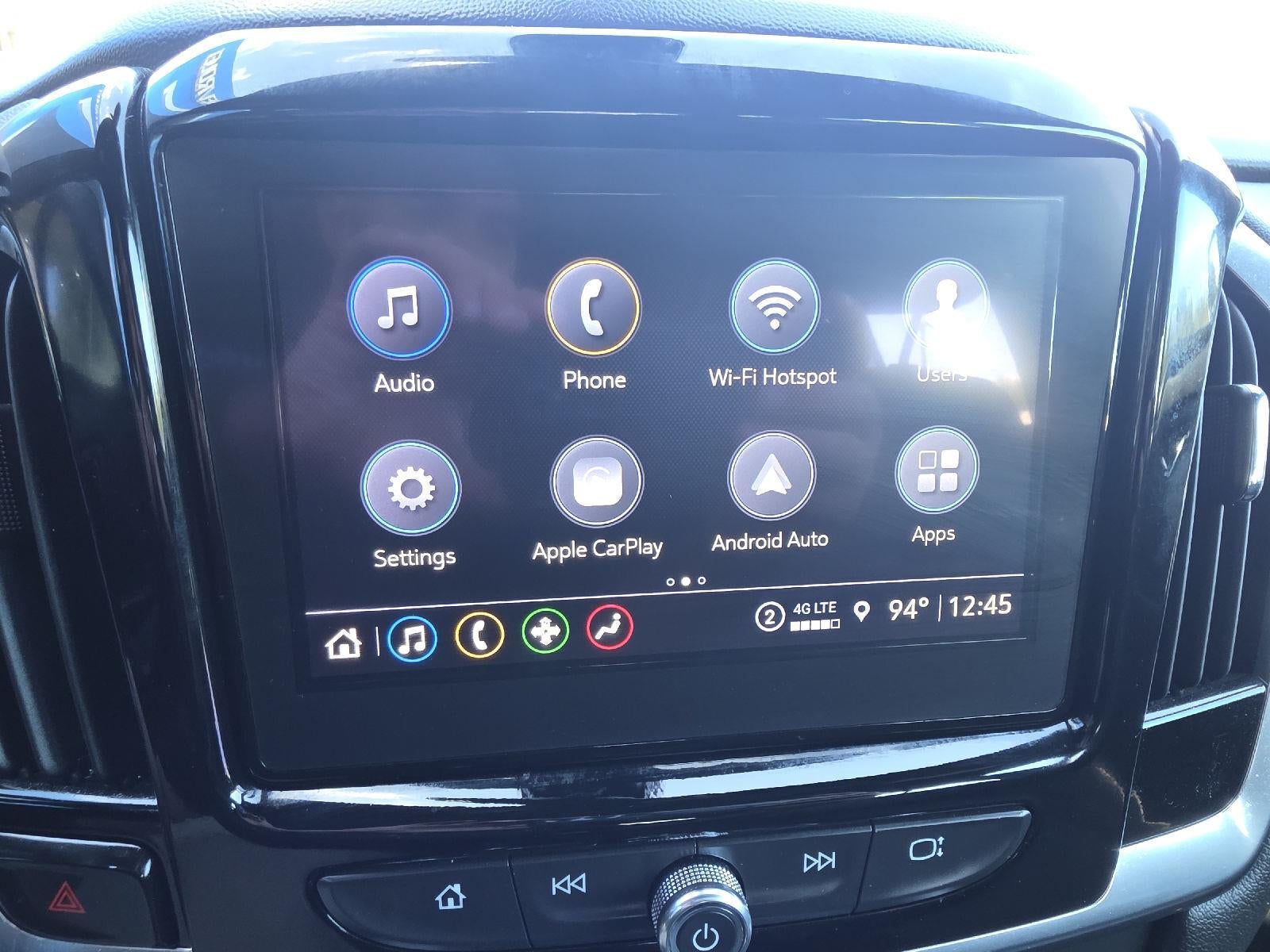 2023 Chevrolet Traverse Base