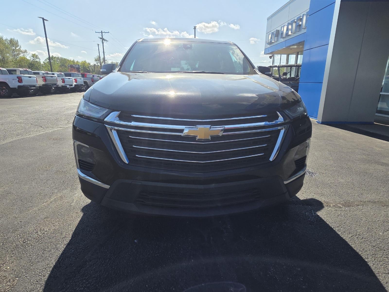 2023 Chevrolet Traverse Base