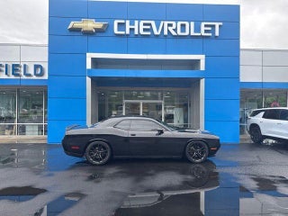 2016 Dodge Challenger SXT Plus