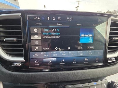 2024 Chrysler Pacifica Touring L