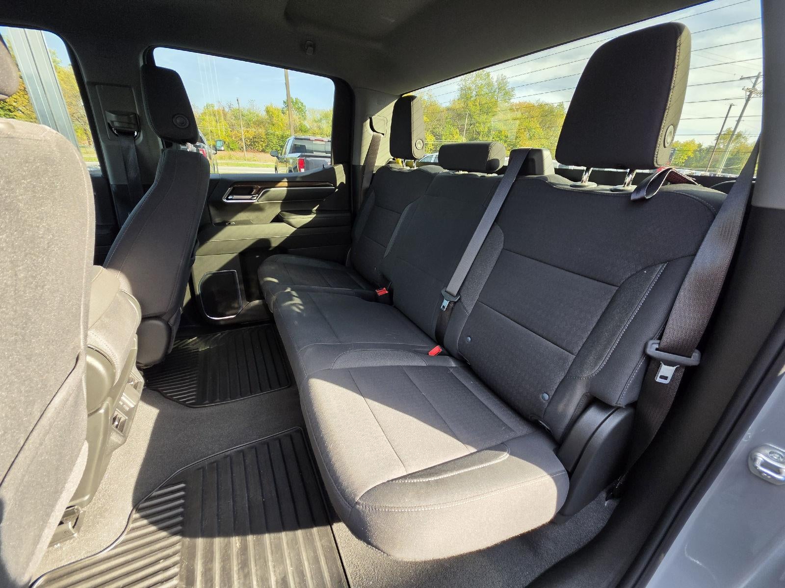2025 Chevrolet Silverado 1500 Base