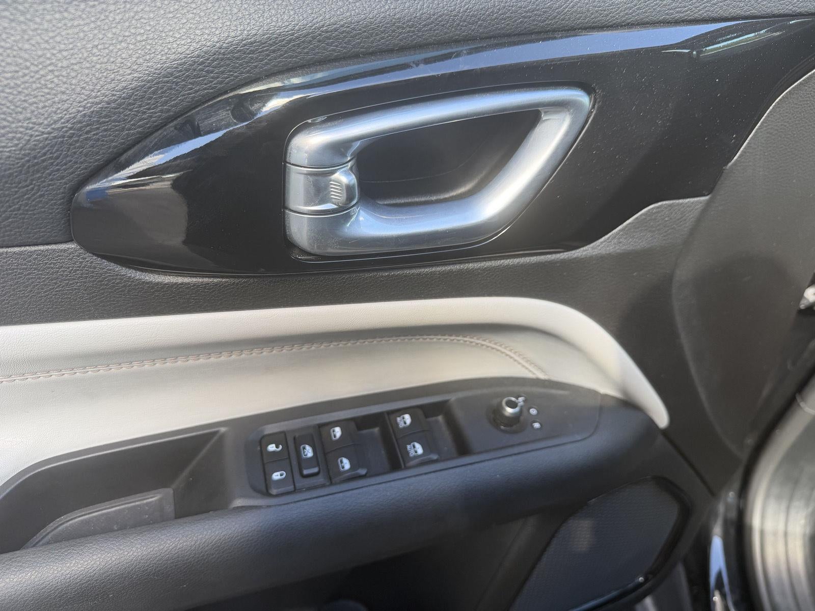 2025 Jeep Compass Base