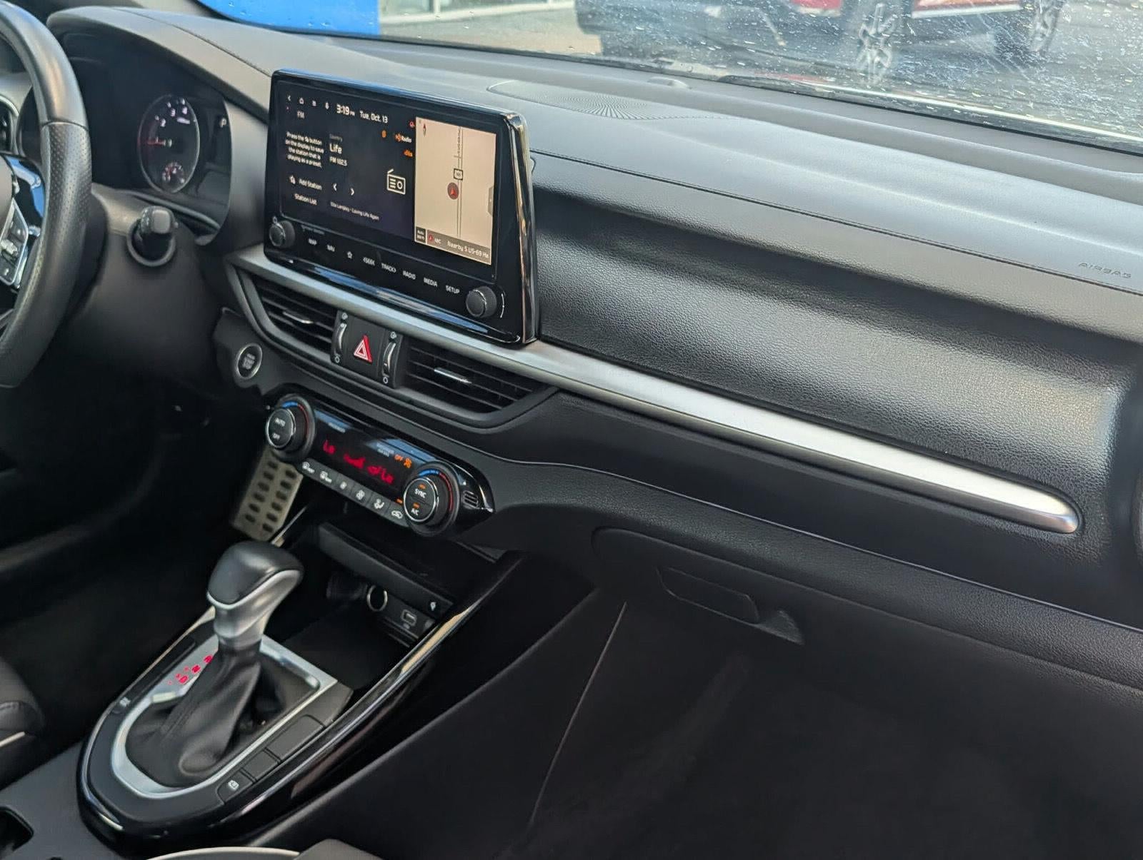 2024 Kia Forte Base