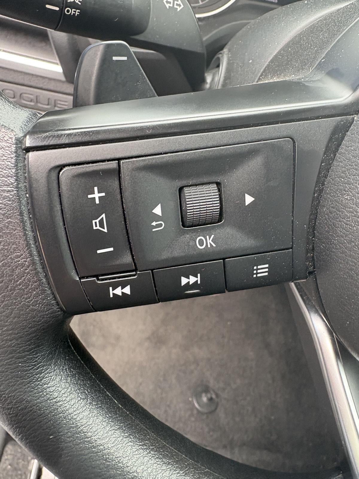 2023 Nissan Rogue Base