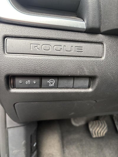 2023 Nissan Rogue Base