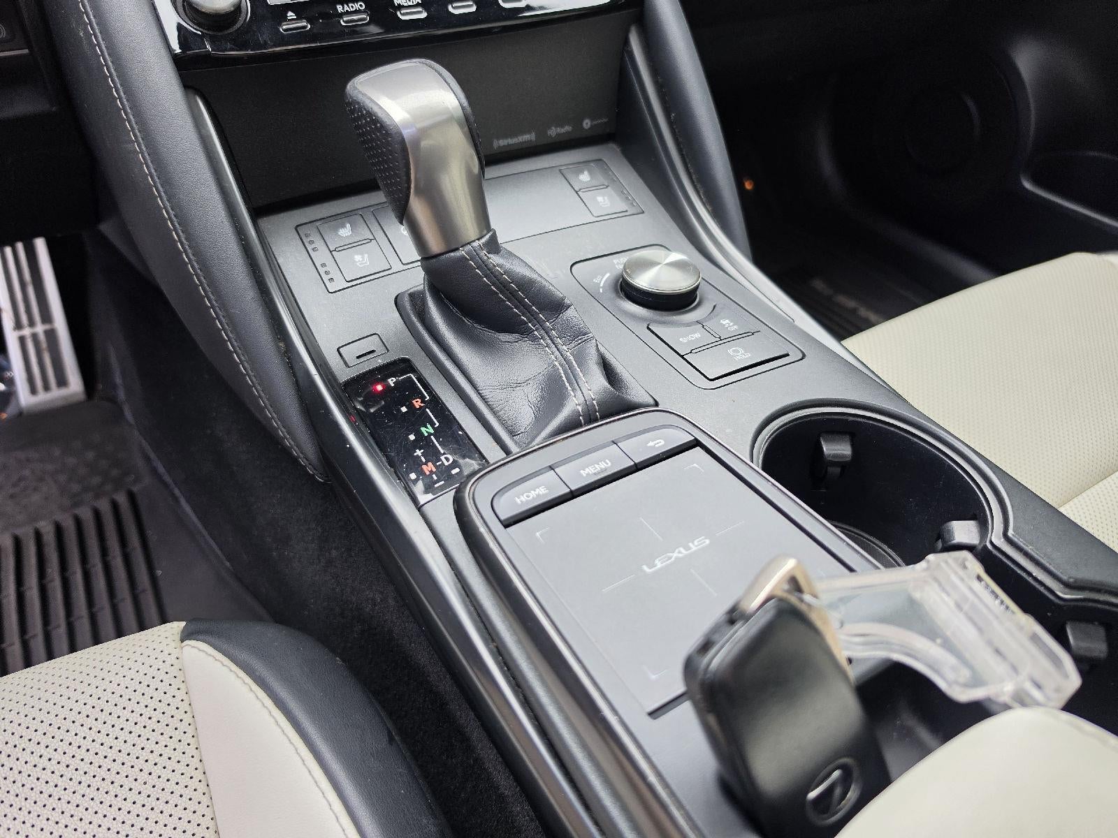 2022 Lexus IS 