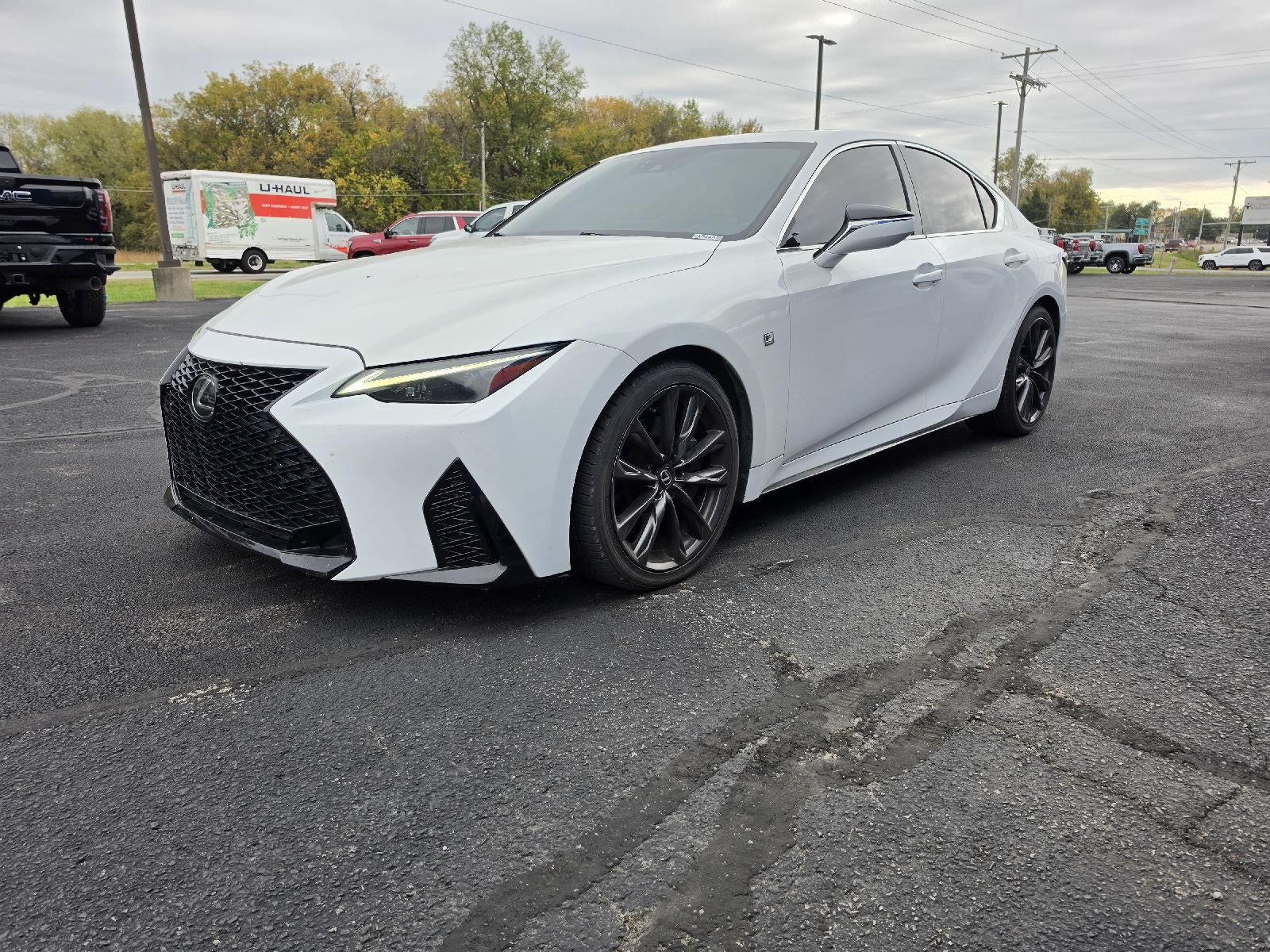 2022 Lexus IS 