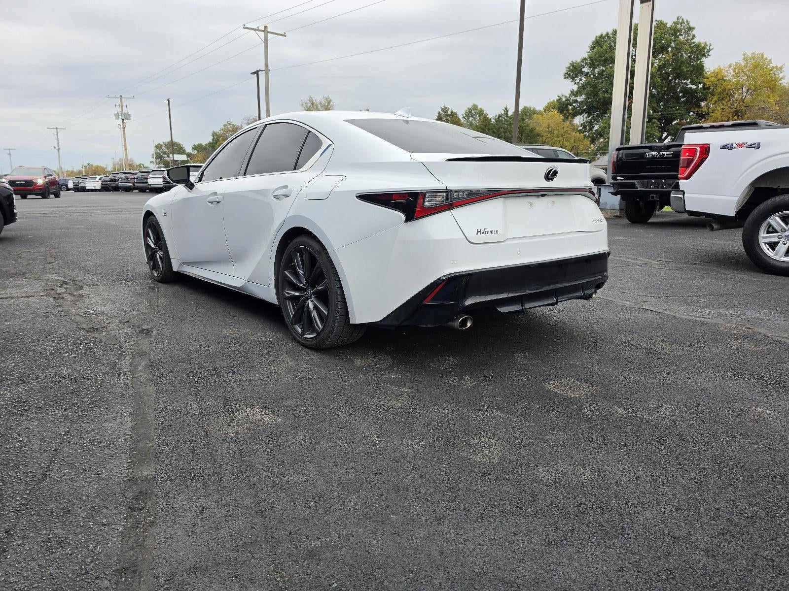 2022 Lexus IS 