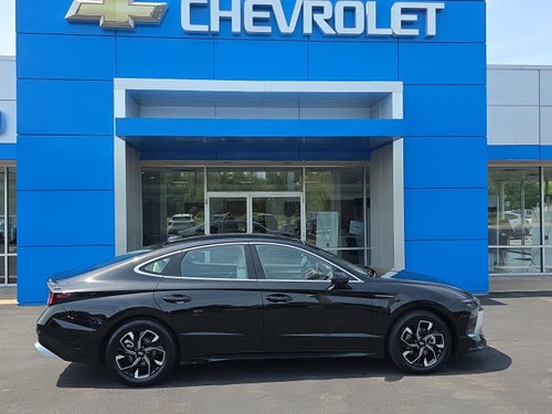 2025 Hyundai Sonata Base