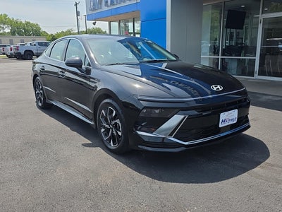 2025 Hyundai Sonata Base