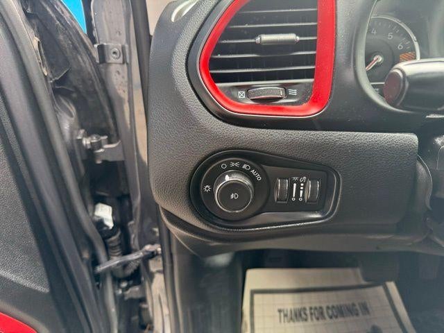 2022 Jeep Renegade Trailhawk