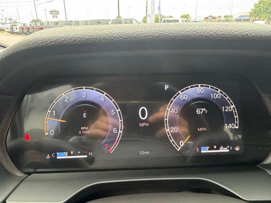 2025 Jeep Grand Cherokee Laredo X 4x4