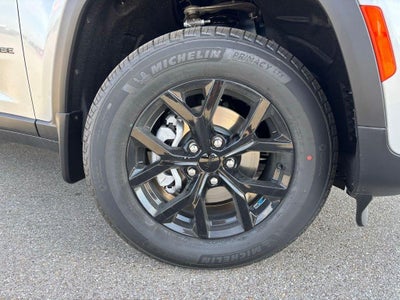 2025 Jeep Grand Cherokee Altitude 4x4