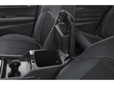 2027 Jeep Grand Cherokee Laredo Altitude
