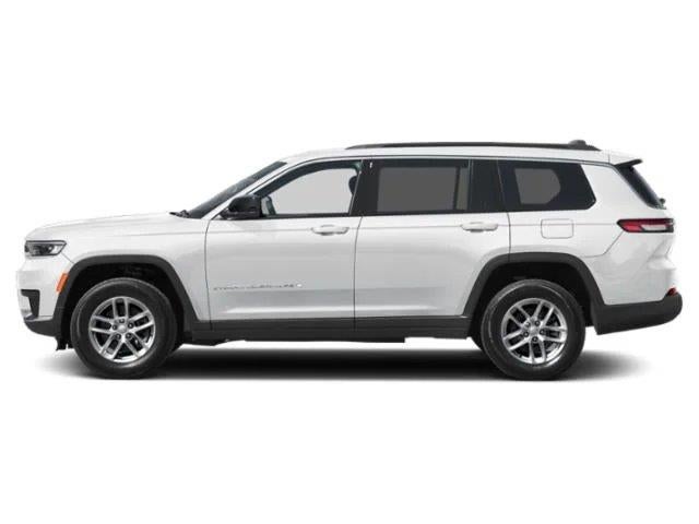 2027 Jeep Grand Cherokee Laredo Altitude