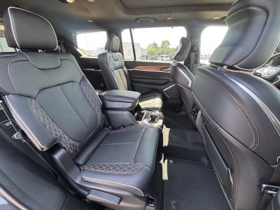 2026 Jeep Grand Cherokee GRAND CHEROKEE L SUMMIT 4X4