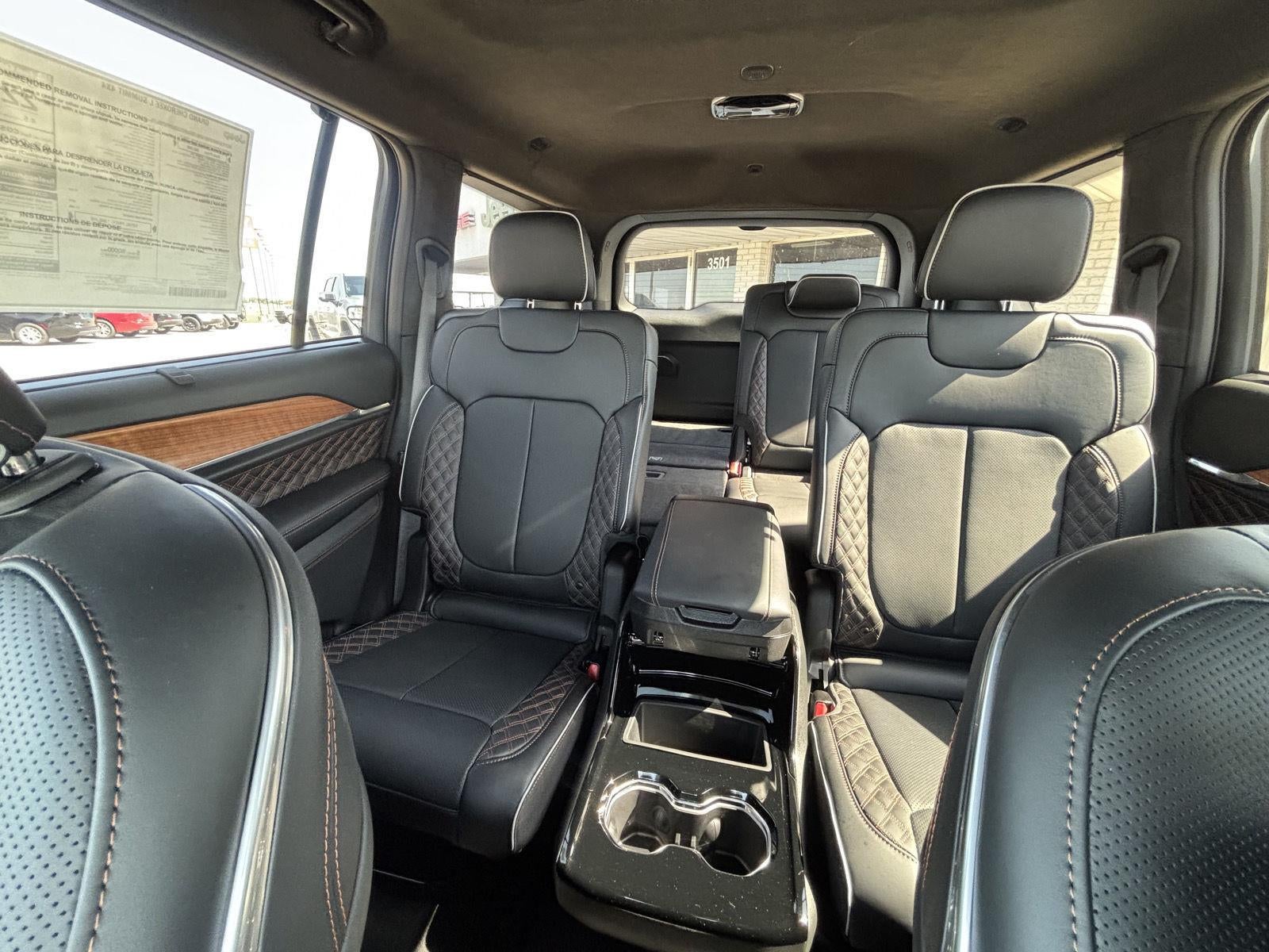2026 Jeep Grand Cherokee GRAND CHEROKEE L SUMMIT 4X4