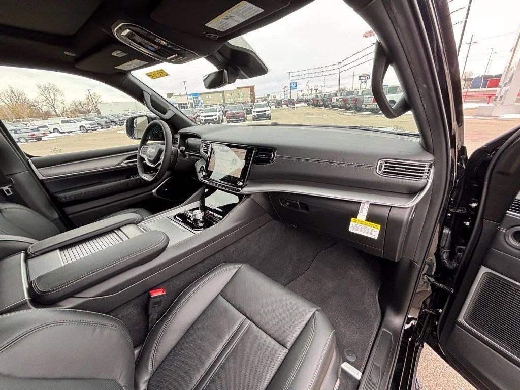 2026 Jeep Grand Wagoneer 4x4